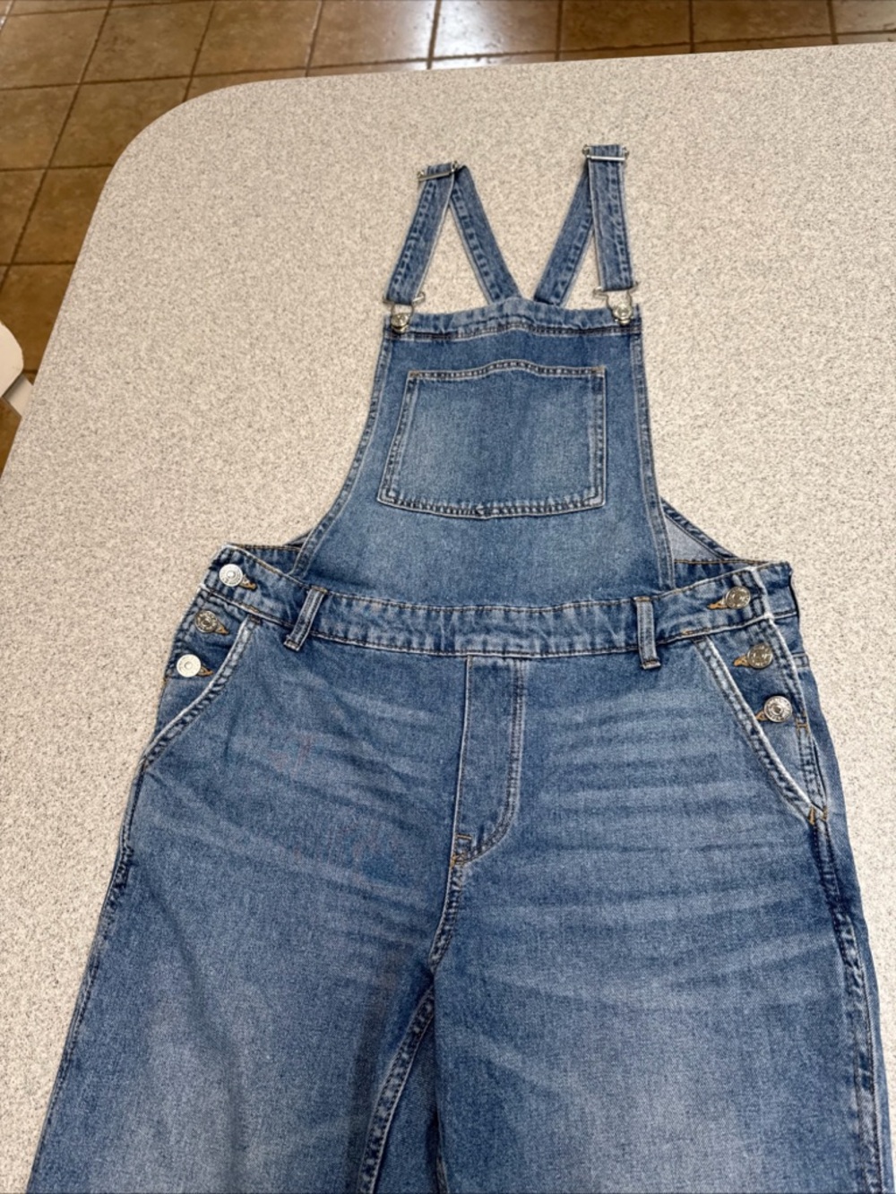 H&M &Denim Overall’s  Women’s Size 6 Retro Y2K Classic Farmer Medium Wash